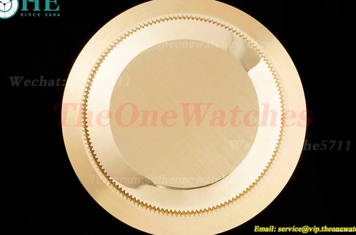 VR3285 126718 Master Jub GRNR APF Black YG YG Dial GMT II 0220